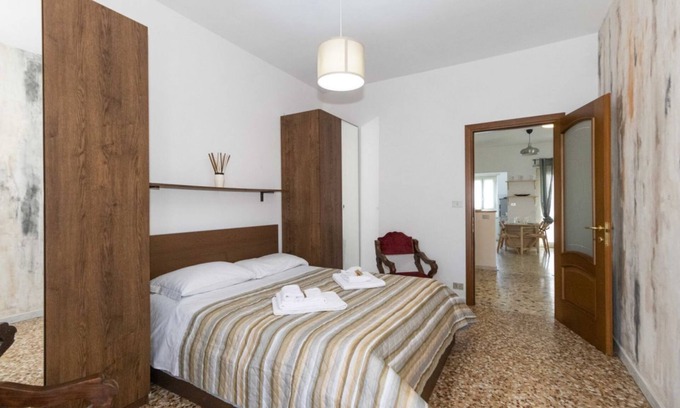 Mirafiori Apartment | Pythagoras Functional Flat x4 with Balcony