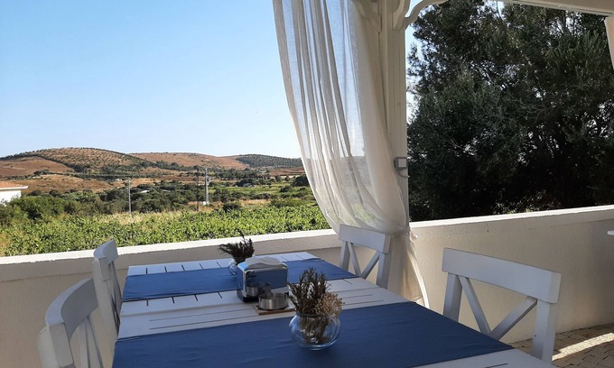 Bozcaada House | QonuQ Bozcaada
