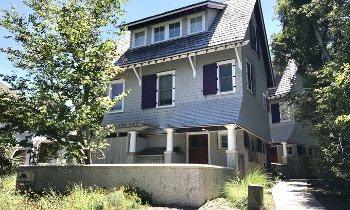 Cape Fear Station Cottage | Quaint Bald Head Island Cottage close to East Beach with access to BHI Club