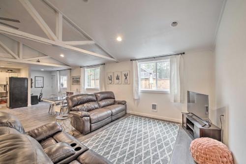 McKenna House | Quaint, Cozy Outdoor Retreat Near Mt Rainier!