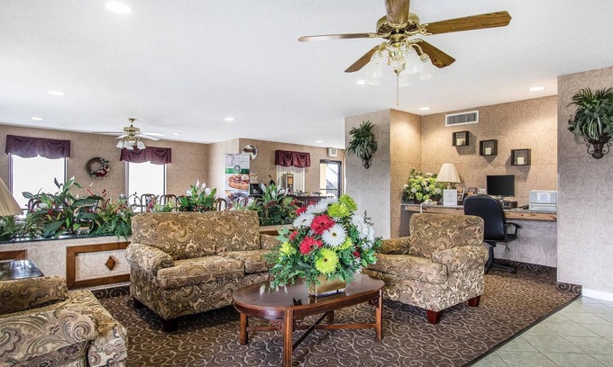 Andalusia Hotel | Quality Inn Andalusia