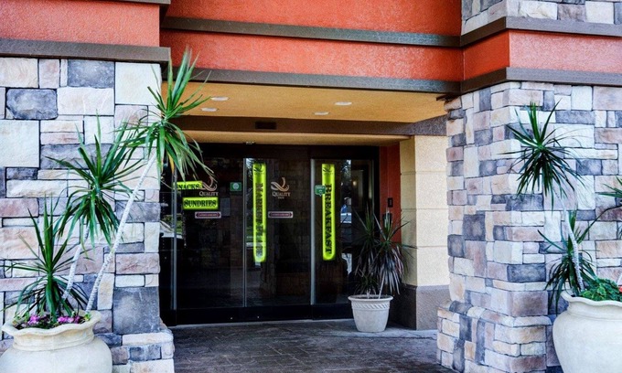 Fort Smith Hotel | Quality Inn Fort Smith I-540