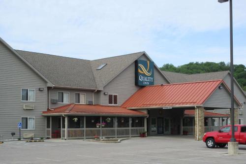 Nashville Hotel | Quality Inn Nashville - Bloomington