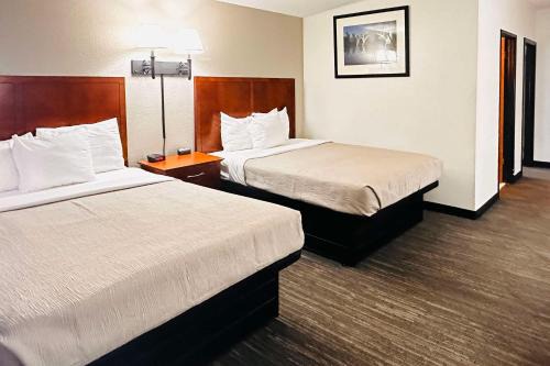 Merriam Park Hotel | Quality Inn St Paul-Minneapolis-Midway