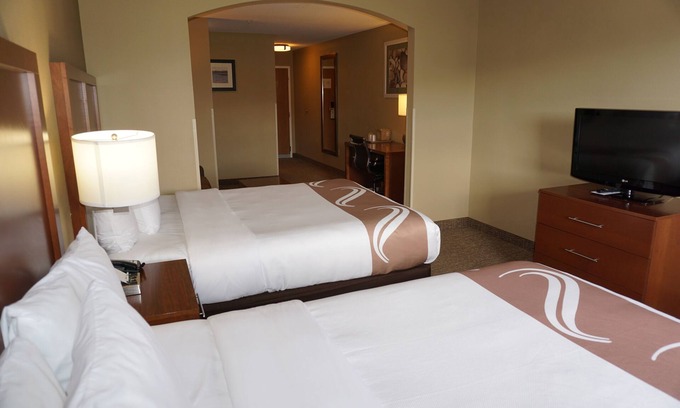 Georgetown Hotel | Quality Inn & Suites Georgetown - Seaford