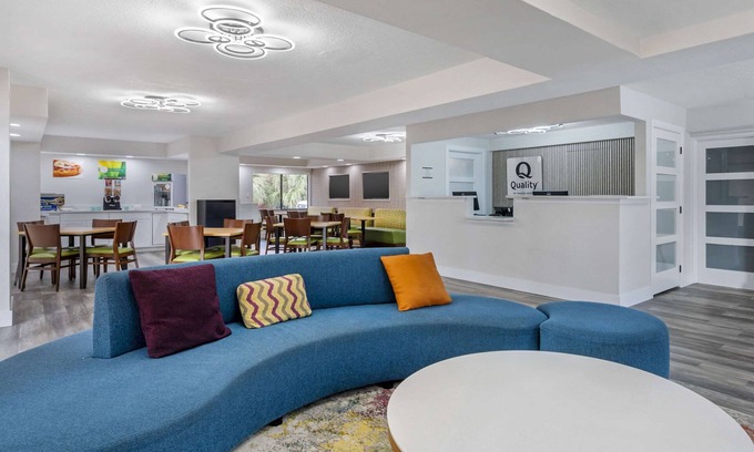 Orlando Hotel | Quality Inn & Suites Orlando East - UCF Area