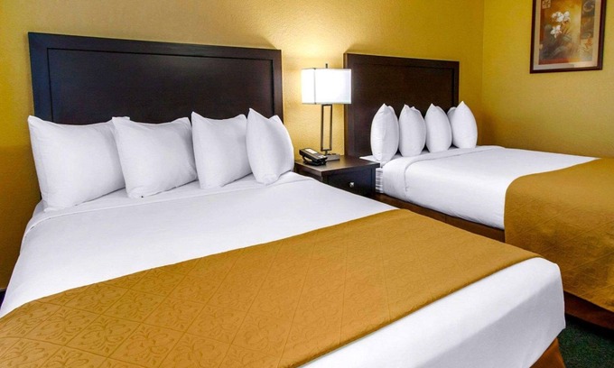 Springfield Hotel | Quality Inn & Suites Springfield - Eugene North