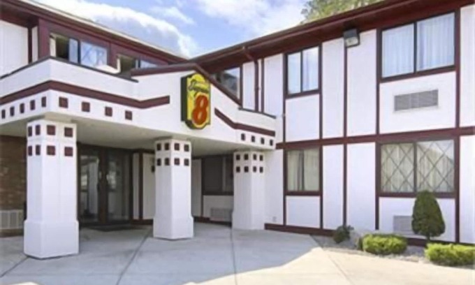 West Haven Hotel | Quality Inn