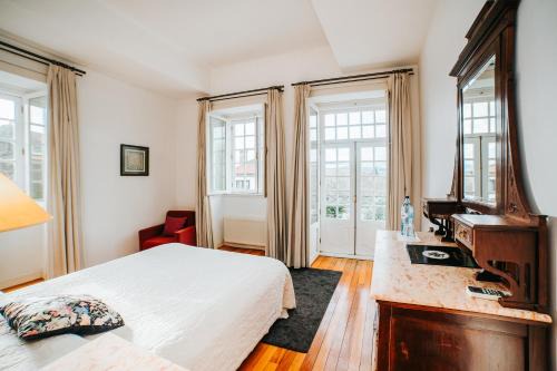 Travassos Hotel | Quarto Duplo com Jardim e Piscina