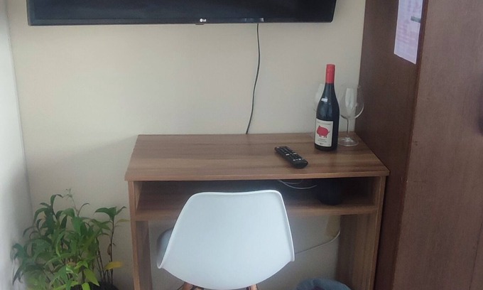 Matriz Apartment | Quarto na Região Central Privativo C/banheiro Compartilhado