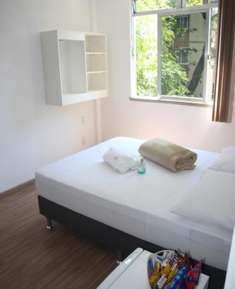 Portuguesa House | Quarto Privativo em Condominio