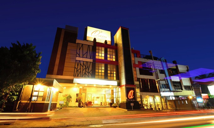 Banjarmasin Hotel | QUEEN CITY HOTEL