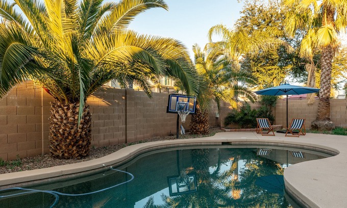 Queen Creek House | Queen creek home away from home