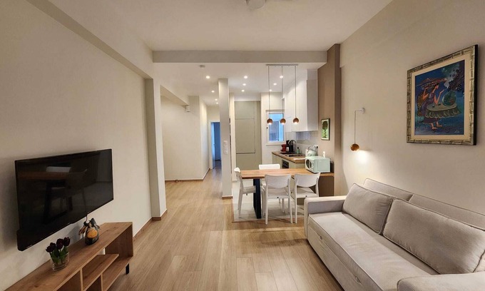 Petralona Apartment | Quiet 2-bedroom apartment "Smile in Center of Athens" with AC