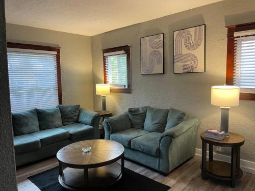 Lansing House | Quiet 3 Bedroom home Near downtown