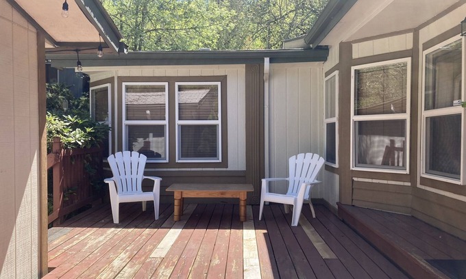 Southeast Eugene House | Quiet 3 Bedroom House in Desirable Eugene Neighborhood