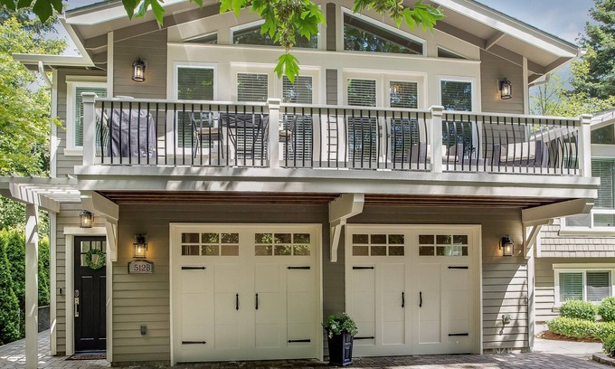 Norkirk Cottage | Quiet Carriage House Charmer NEW KING BED