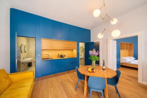 Josefov Apartment | Quiet city center apartment in hip & foodie area