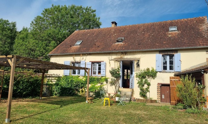 Saint-Martin-sur-Ouanne House | Quiet country house - 2h Paris - river and hiking trails nearby