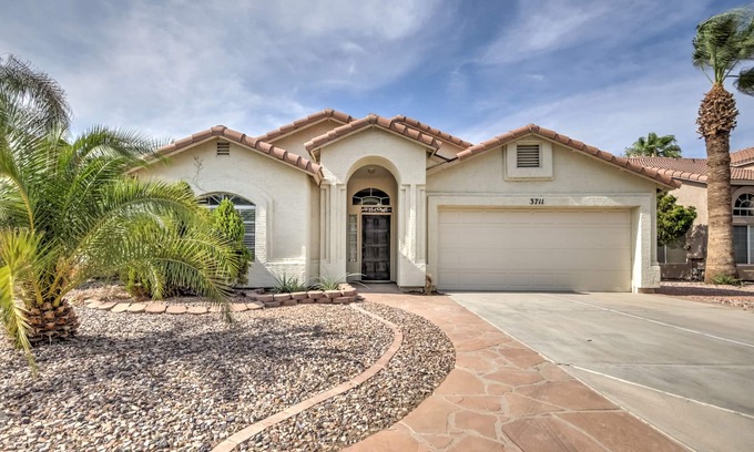 Lakewood Country Estates House | Quiet, Cute, Clean Home in South Phoenix/Ahwatukee