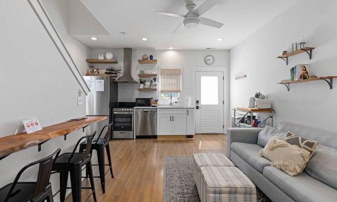 Lockeland Springs House | Quiet Family Home in Walkable EastNash w/a Desk!