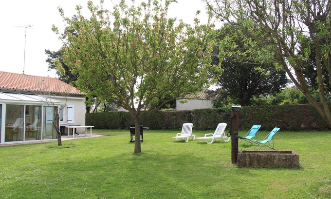 Meschers-sur-Gironde House | Quiet house All on foot (beach 700 m)