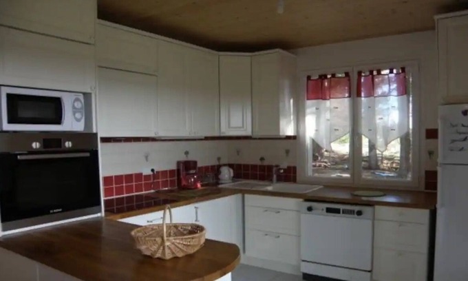 Le Chambon-sur-Lignon House | QUIET LITTLE HOUSE WITH MAGNIFICENT VIEW!