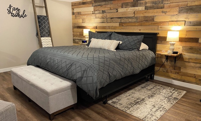 Spokane Apartment | Quiet North Spokane Retreat - 1 King/1 Bath