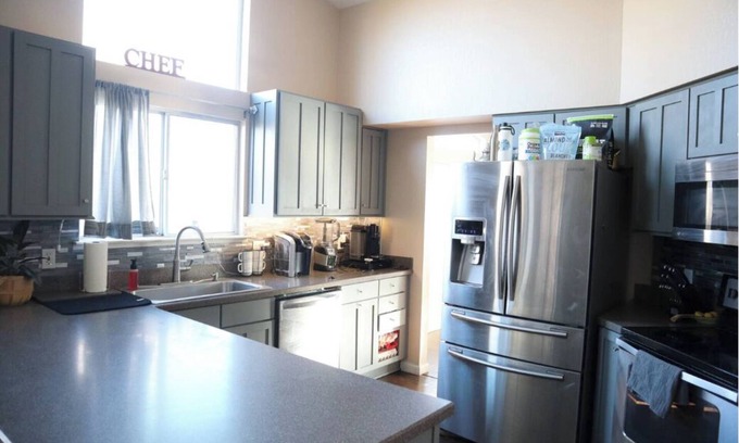 Northwest Reno House | Quiet Professional's Retreat - 10 Min to Hospitals & Downtown Reno