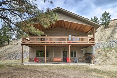 Lincoln County House | Quiet Riverside Retreat Hike, Fish and Ski!