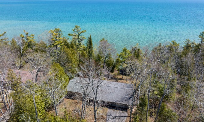 Jacksonport Cabin | Quietside Lakefront Cabin in Jacksonport - Updated in 2024!