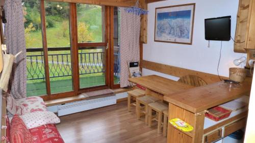 Arc-1800 Apartment | Résidence Aiguille Grive Bat Ii - Appartement 2 pièces en duplex pour 5 personnes proche des pistes dans le village de Charmettoger à Arc 1800 MAE-1907