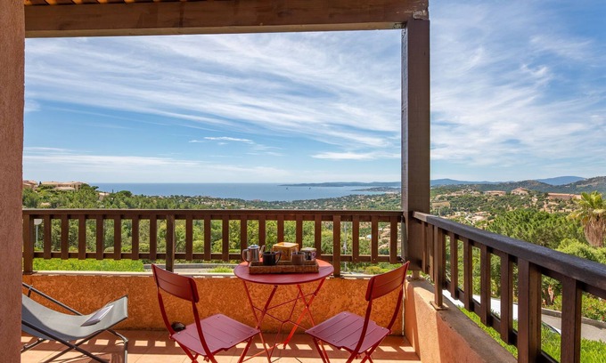 Les Issambres Apartment | Résidence Bellevue by Interhome