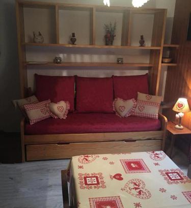 Valloire Apartment | Résidence Betelgeuse - Studio cabine 3 personnes exposé est MAE-7844