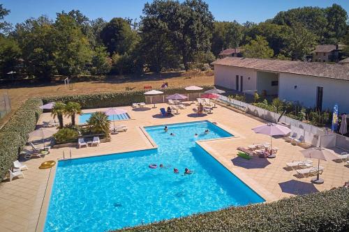 Salles Villa | Résidence Château de Salles