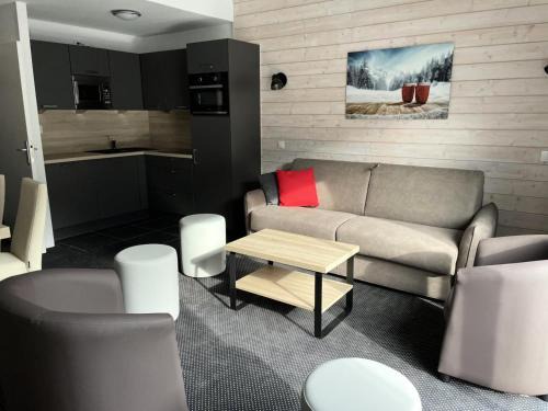 Eaux-Bonnes Apartment | Résidence Le Portillo - Piscine - 2 Pièces pour 8 Personnes MAE-6133