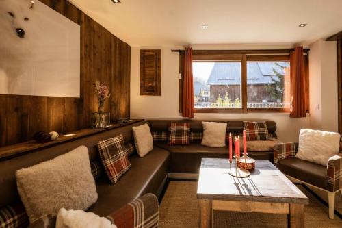 Valloire Ski Chalet | Résidence Les Fermes Du Planet - 6 pièces duplex 12 personnes 4 exposé Sud MAE-8174