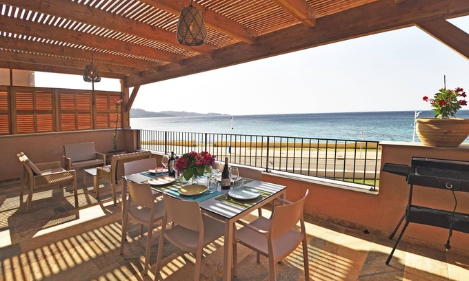 Saint-Florent Apartment | Résidence Saint-jean - Appartement Mafalcu - 1er Étage - Vue mer