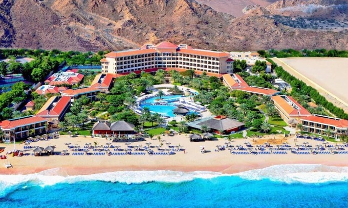 Al Aqah House | R 1525 Fujairah Rotana Resort & Spa Al Aqah Beach