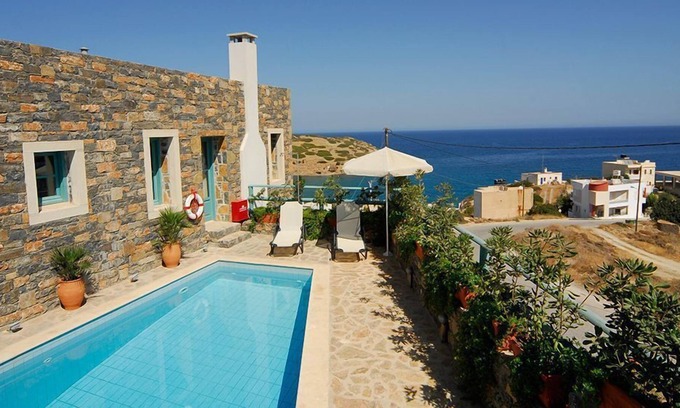 Mochlos Villa | R 378 Villa with Private pool Bath with Jacuzzi Daily Maid Service