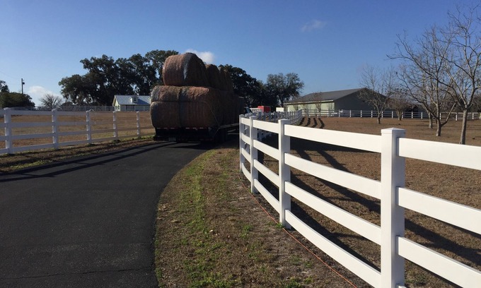 Citra RV Rental | R/V spots on working horse farm $85 per night/$850 dollars per mo