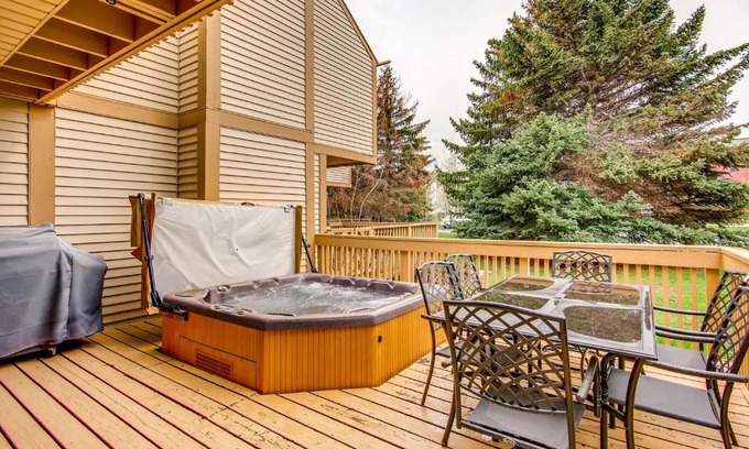 Park Meadows House | Racquet Club #103