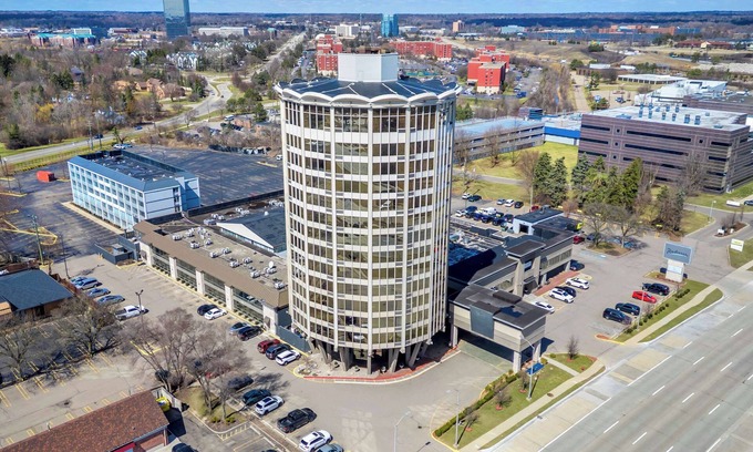 Southfield Hotel | Radisson Hotel Southfield-Detroit