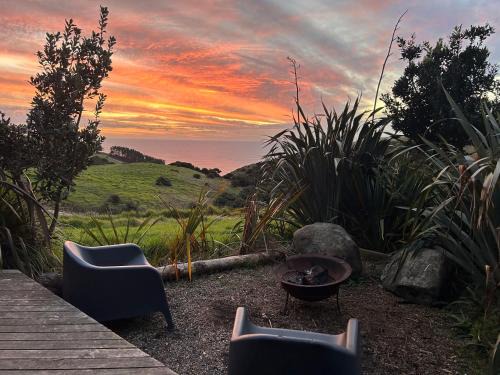 Raglan Ski Chalet | Raglan Lovebus