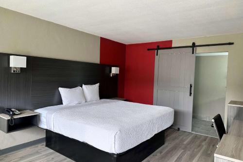 Cocoa West Hotel | Ramada by Wyndham Cocoa