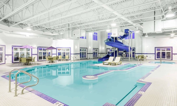 Olds Hotel | Ramada by Wyndham Olds