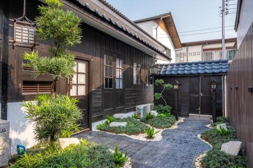 Old City House | Rampai-Pailyn House