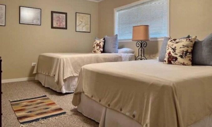 Junction Cabin | Ranch House on the river! 3-Bedroom, 1-Bathroom