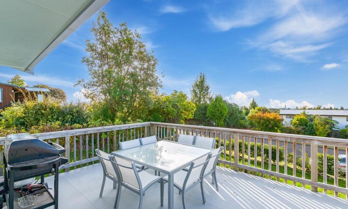 Motuoapa House | Rangimoana Rest - Motuoapa Holiday Home