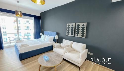 Dubai Production City Apartment | Rare Holiday Homes - Crescent Tower - IMPZ - Dubai Production City - R704